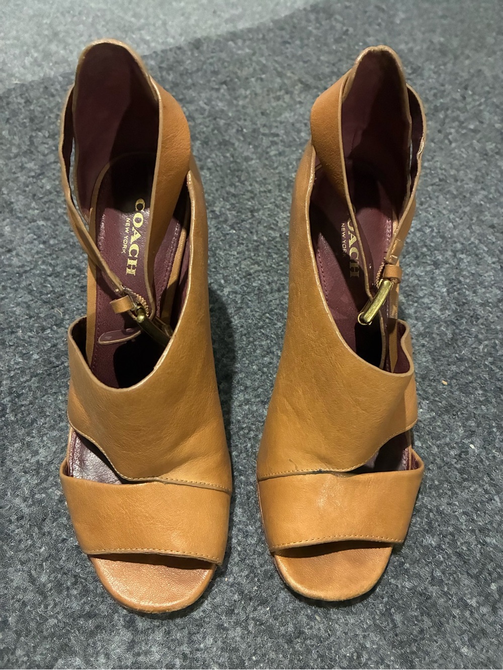 ⭐️ COACH Womens Tan Leather Open-Toe Heeled Sandals